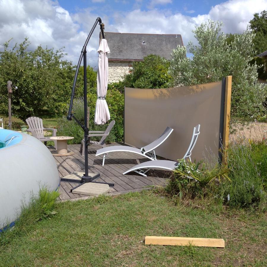 La Roulotte Du Moulin De Palet Villa Baugé Kültér fotó